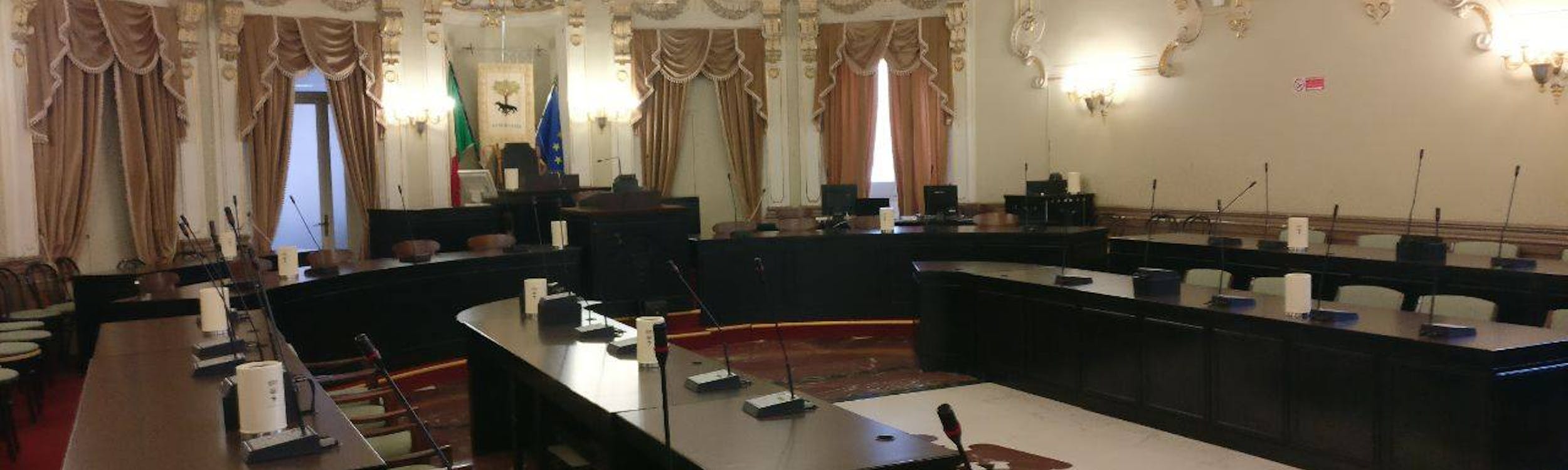 L'Aula del Consiglio del Comune di Lecce