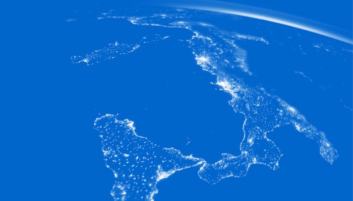 Italia da satellite di notte, foto NASA