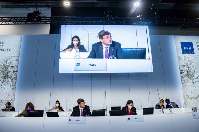 il Ministro Colao in riunione al G20