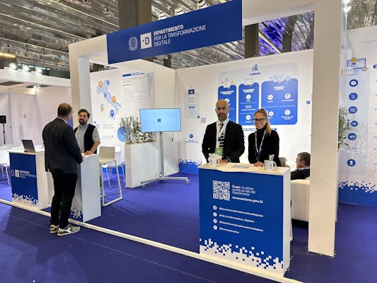 lo stand del dipartimento all'assemblea dell'ANCI