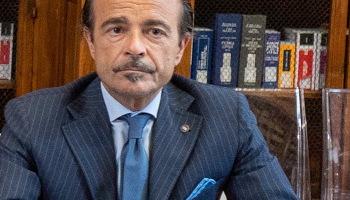 Foto del Sottosegretario Butti per intervista a l'inserto "L'Economia" del Corriere della Sera