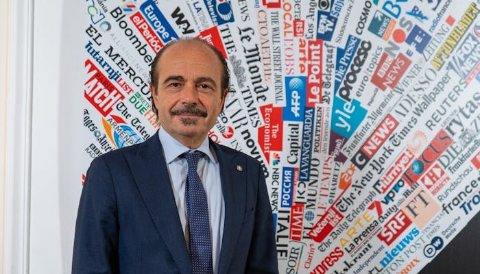 Foto del Sottosegretario Alessio Butti per intervista "La Provincia"